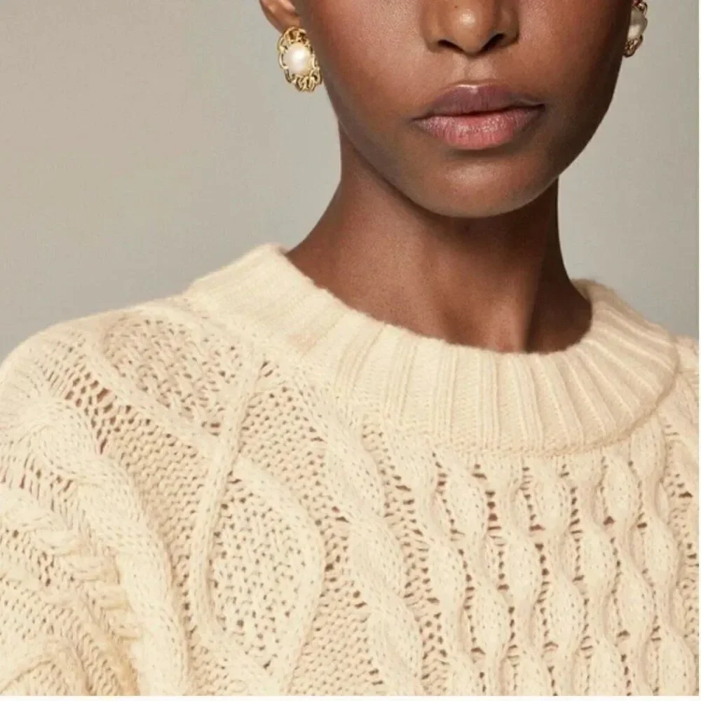 j. Crew ce719 Oversized cable-knit crewneck sweater NWT size XS-S